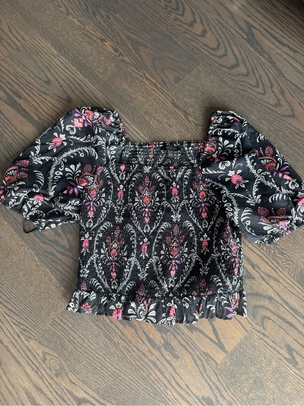 Black Pink  Smocked Puff sleeve Top Small
